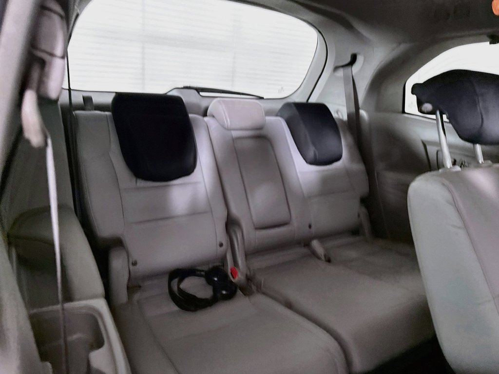 Used 2012 Honda Odyssey Touring image 36
