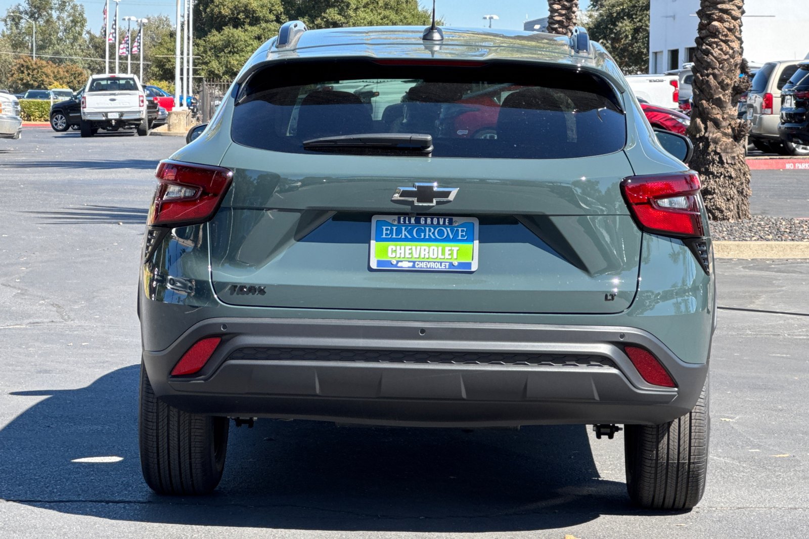 New 2026 Chevrolet Trax LT w/ Driver Confidence Package FWD image 4