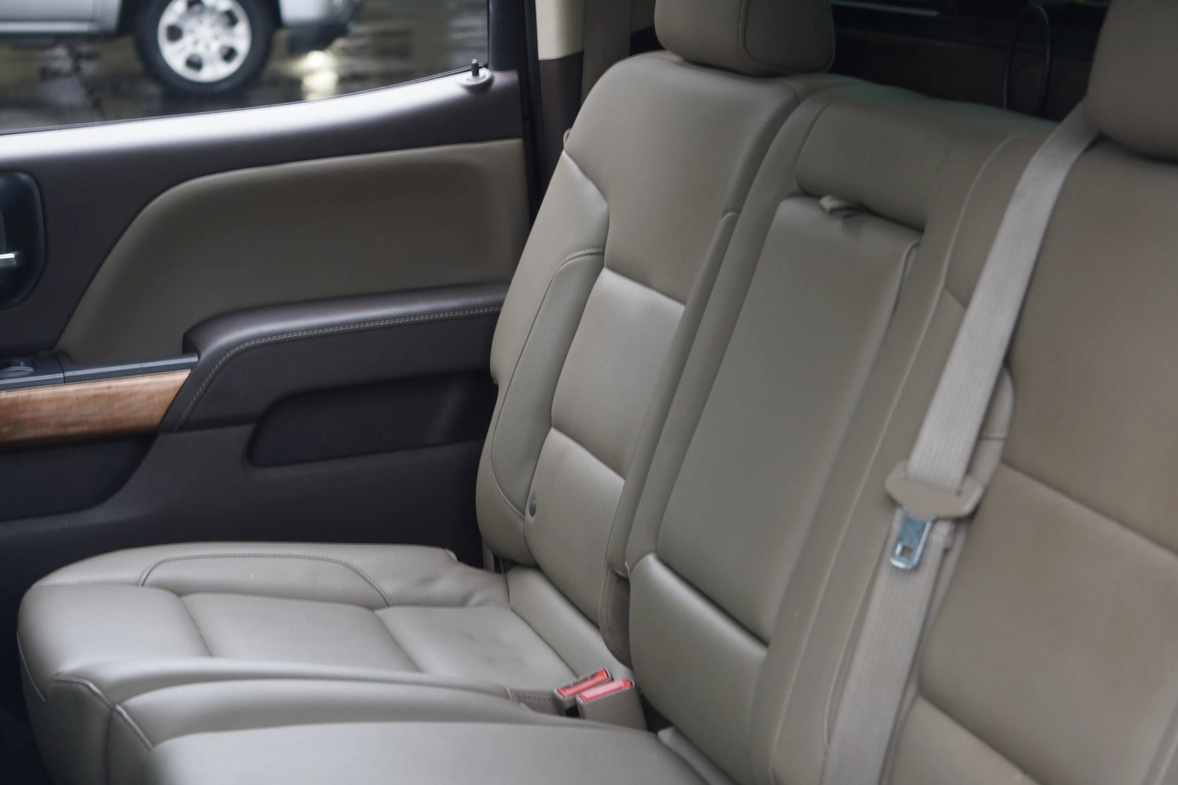 Used 2014 Chevrolet Silverado 1500 LTZ w/ LTZ Plus Package image 36