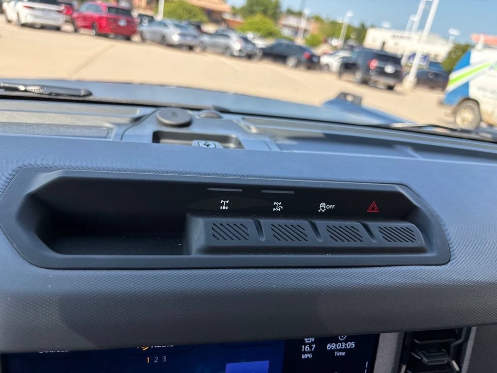 Used 2026 Ford Bronco Big Bend w/ Black Diamond Package AWD/4WD image 21