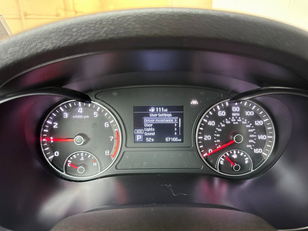 Used 2020 Kia Optima LX image 31