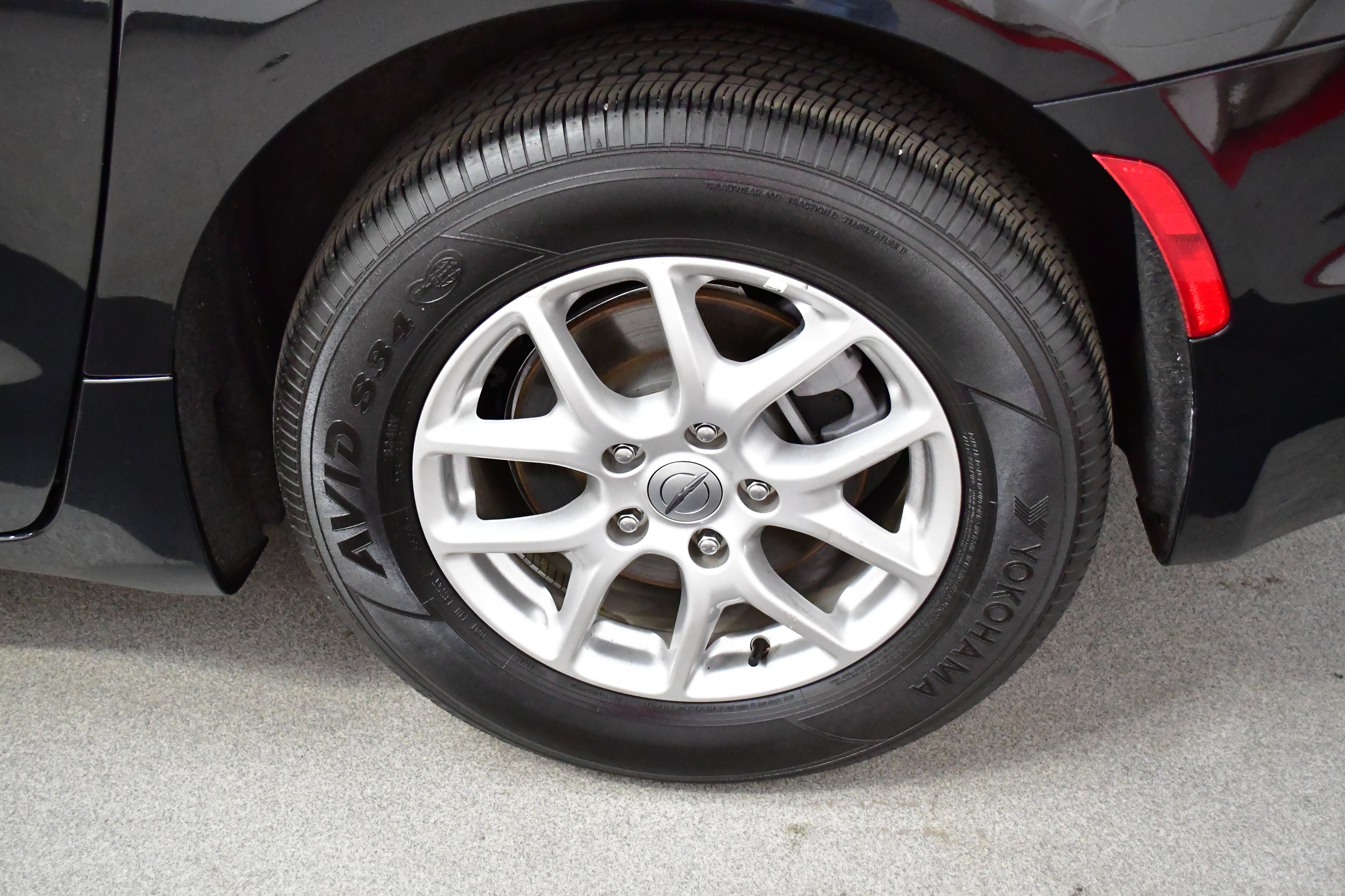 Used 2025 Chrysler Pacifica Select FWD image 39