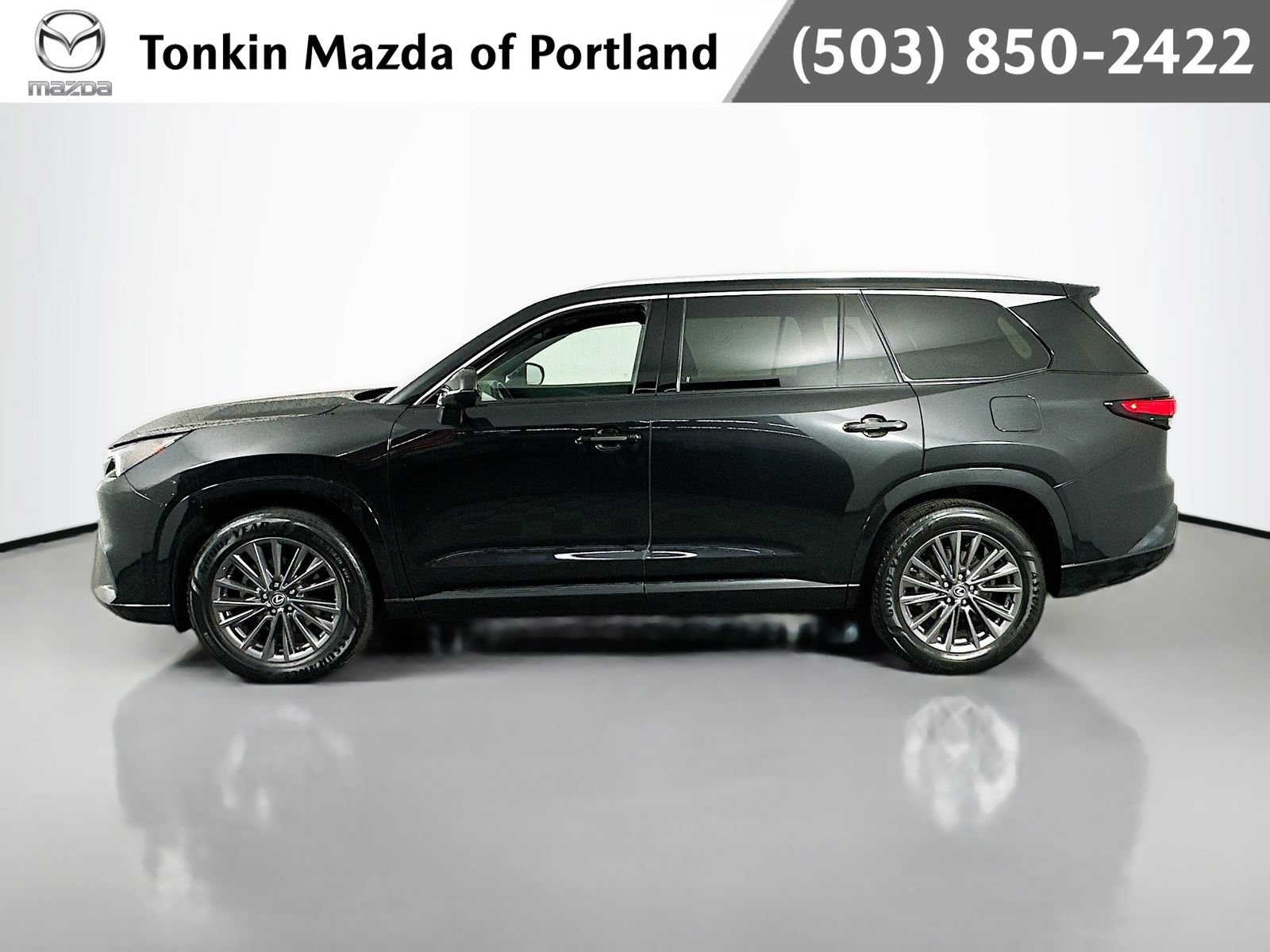 Used 2024 Lexus TX 350 AWD w/ Cold Weather Package image 4