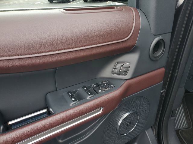 Used 2023 Ford Expedition Max Limited AWD/4WD image 10