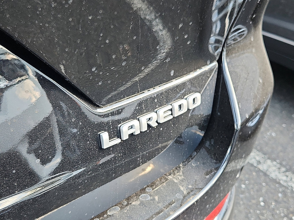 New 2025 Jeep Grand Cherokee Laredo X w/ Luxury Tech Group I image 5