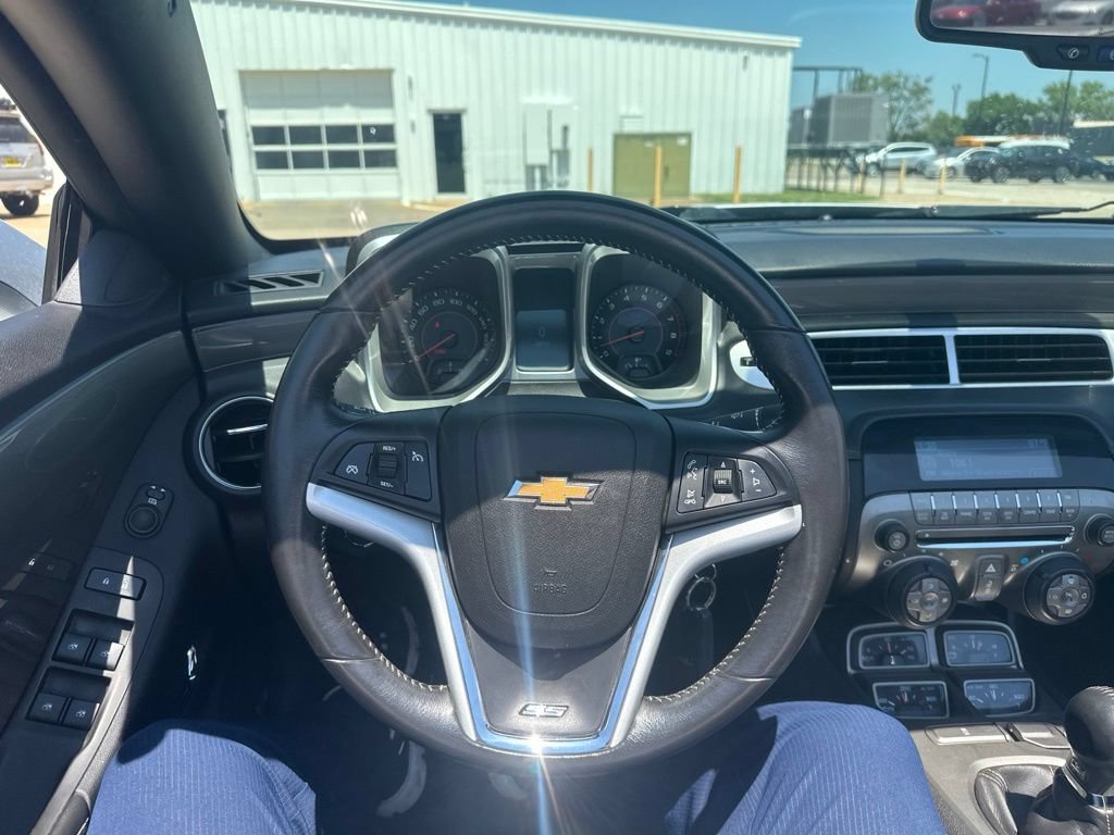 Used 2012 Chevrolet Camaro SS RWD image 11