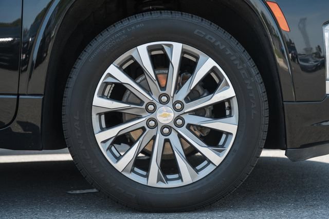 Used 2023 Chevrolet Traverse Premier AWD/4WD image 23