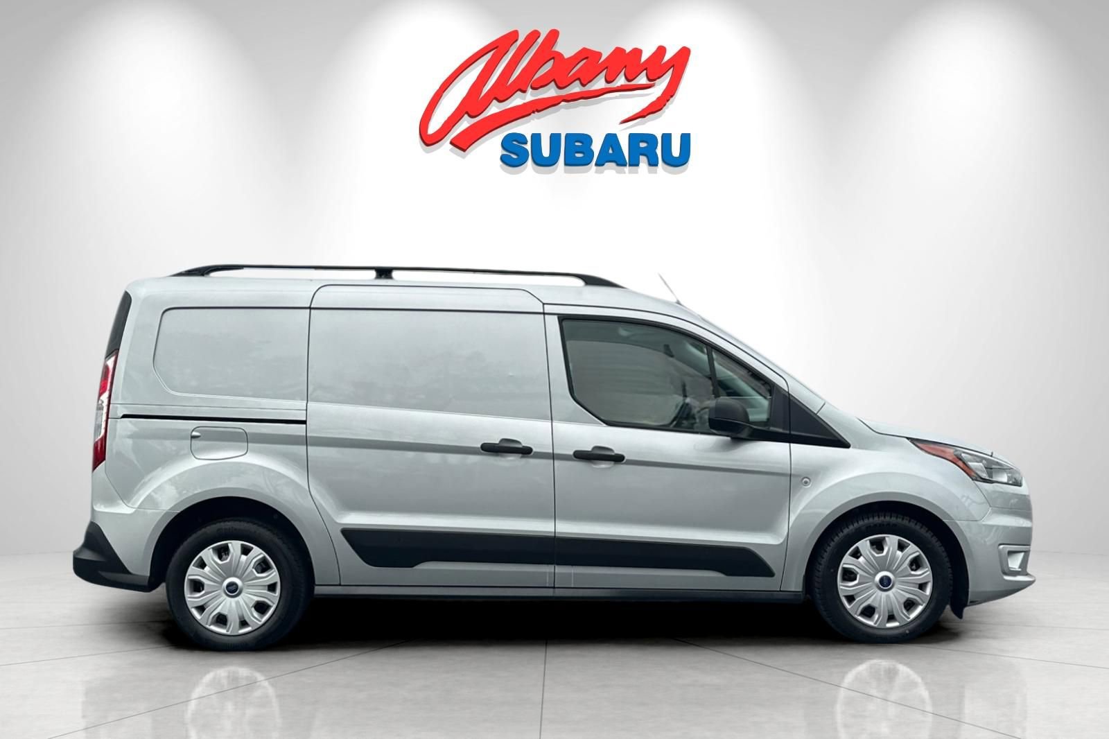 Used 2023 Ford Transit Connect XLT FWD image 3