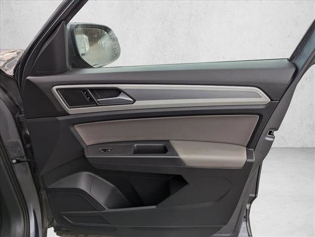 Used 2021 Volkswagen Atlas S image 25