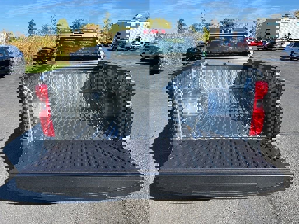 New 2026 Chevrolet Silverado 1500 W/T image 25