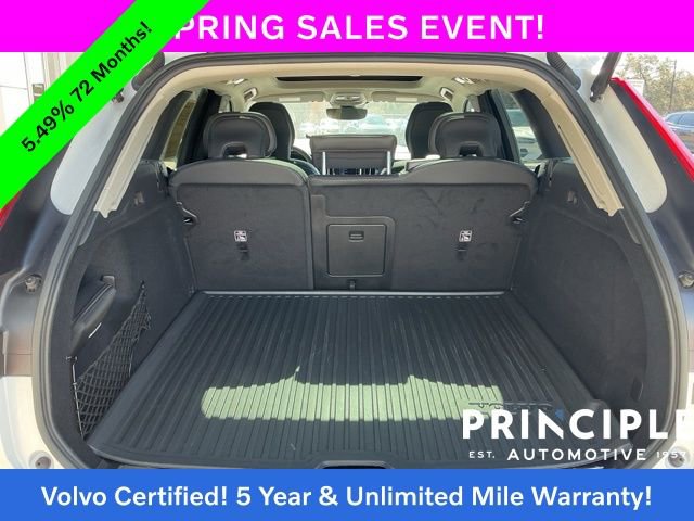 Certified 2023 Volvo XC60 T8 Plus image 14