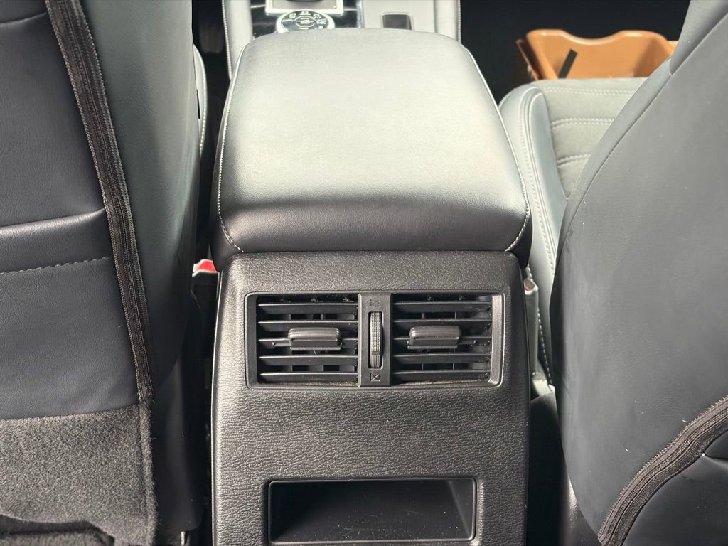 Used 2024 Mitsubishi Outlander SE image 25