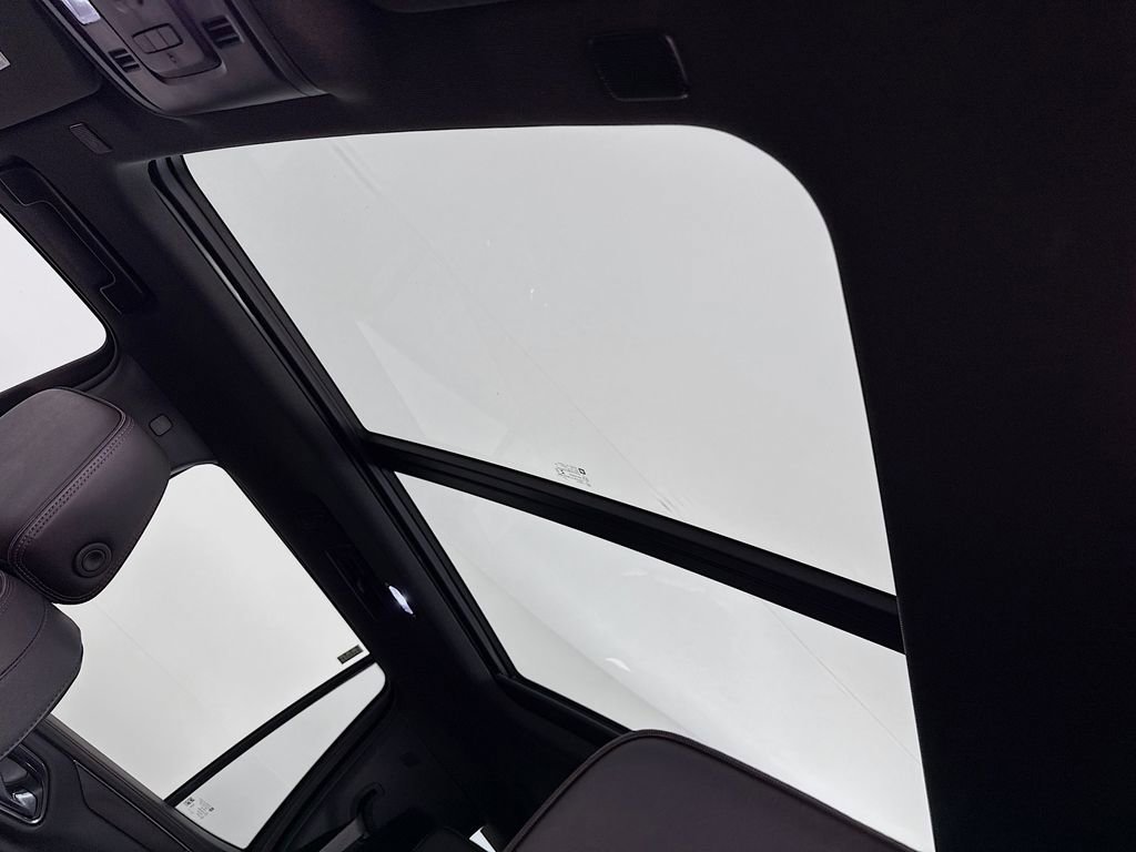 Used 2023 Chevrolet Tahoe RST image 23