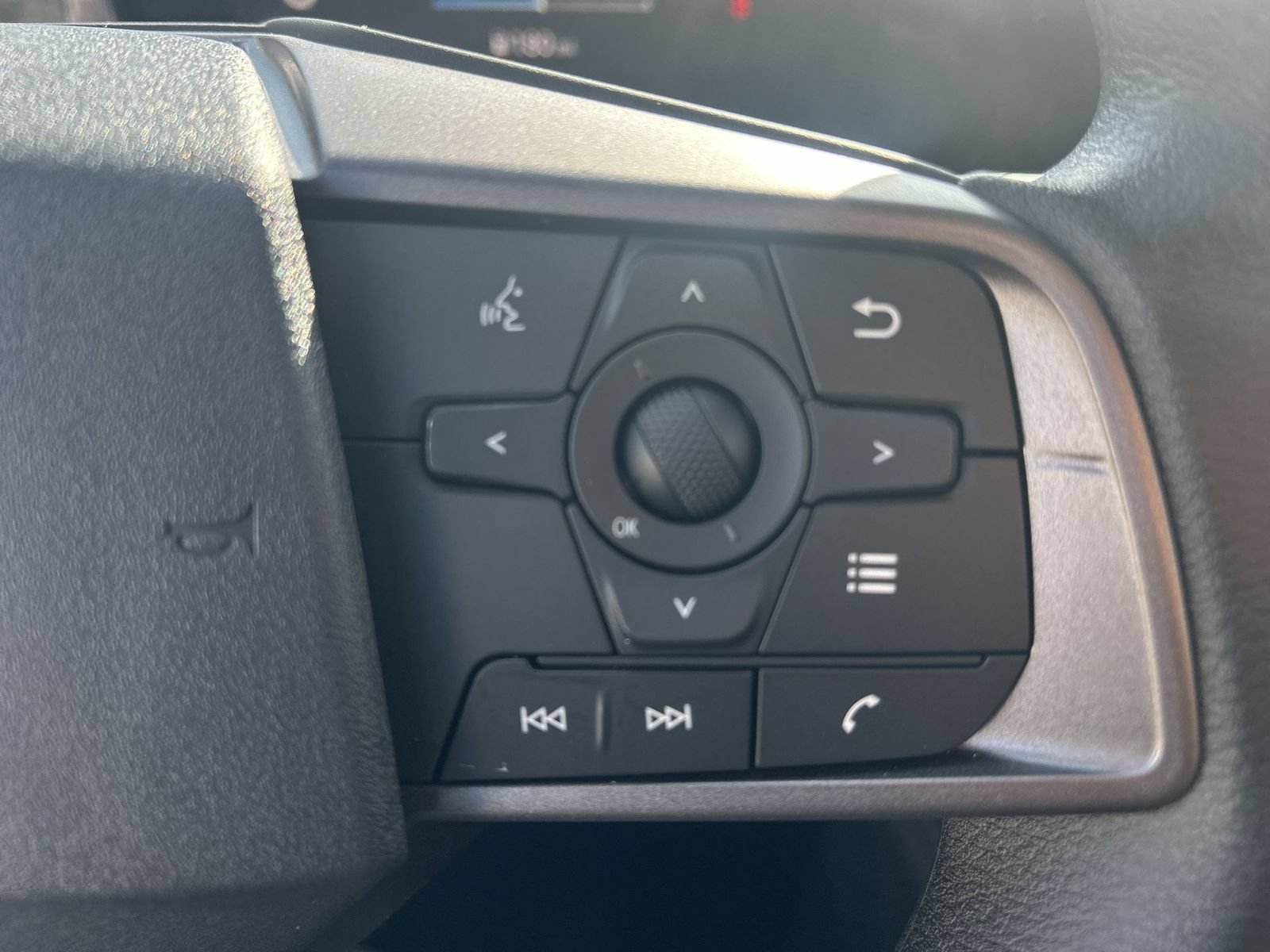 New 2026 Nissan Sentra SV w/ Floor Mat Package FWD image 20