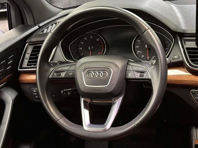 Used 2023 Audi Q5 2.0T Premium w/ Convenience Package AWD/4WD image 17