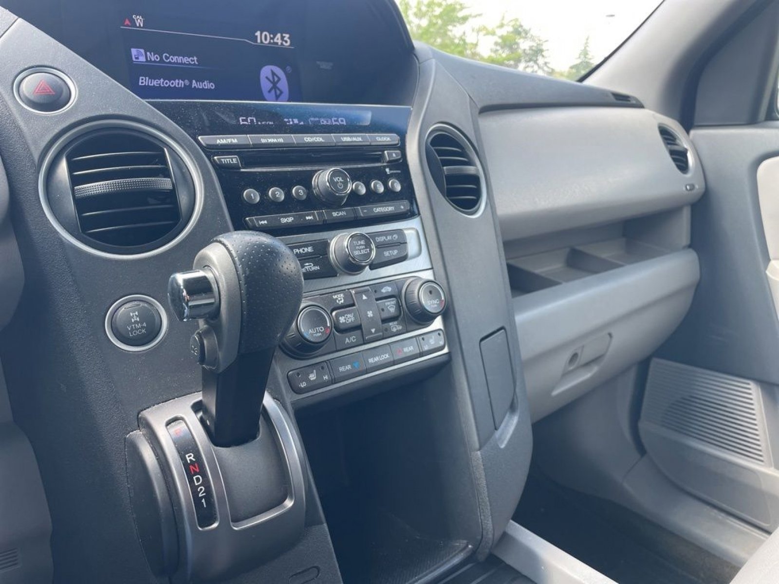 Used 2015 Honda Pilot EX-L image 12