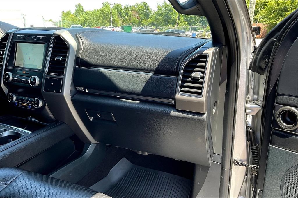 Used 2021 Ford Expedition Max XLT AWD/4WD image 17