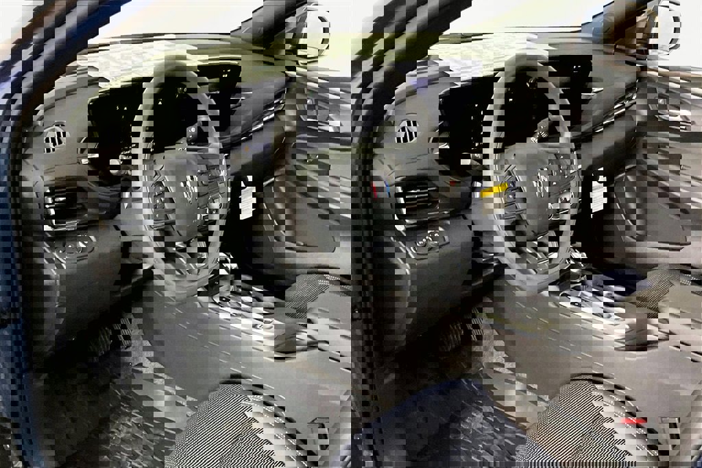 New 2026 Buick Envista Preferred image 8