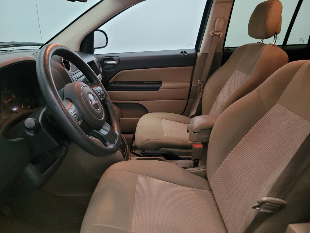 Used 2016 Jeep Compass Sport w/ Power Value Group image 17