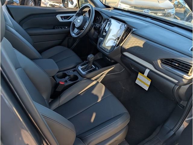 Used 2025 Subaru Forester Limited image 9