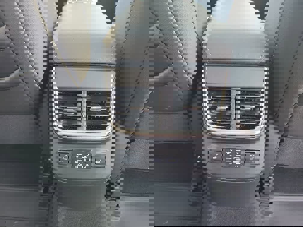 Certified 2025 Subaru Legacy Limited image 34