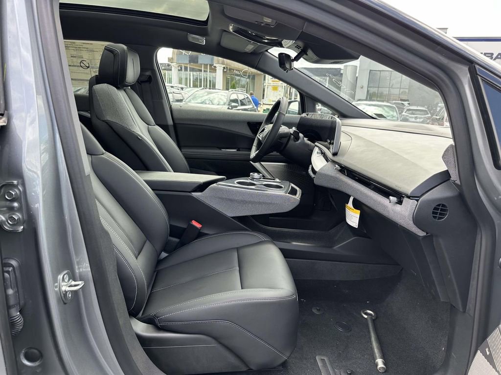 New 2025 Cadillac Optiq Sport 1 image 10