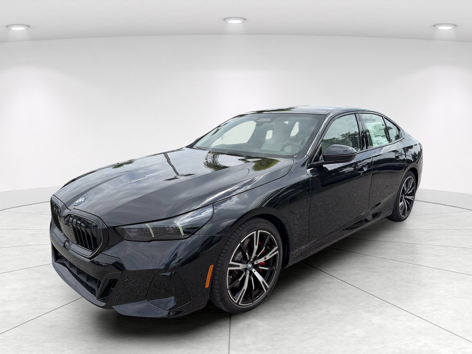 New 2027 BMW 550e xDrive w/ Executive Package AWD/4WD image 7
