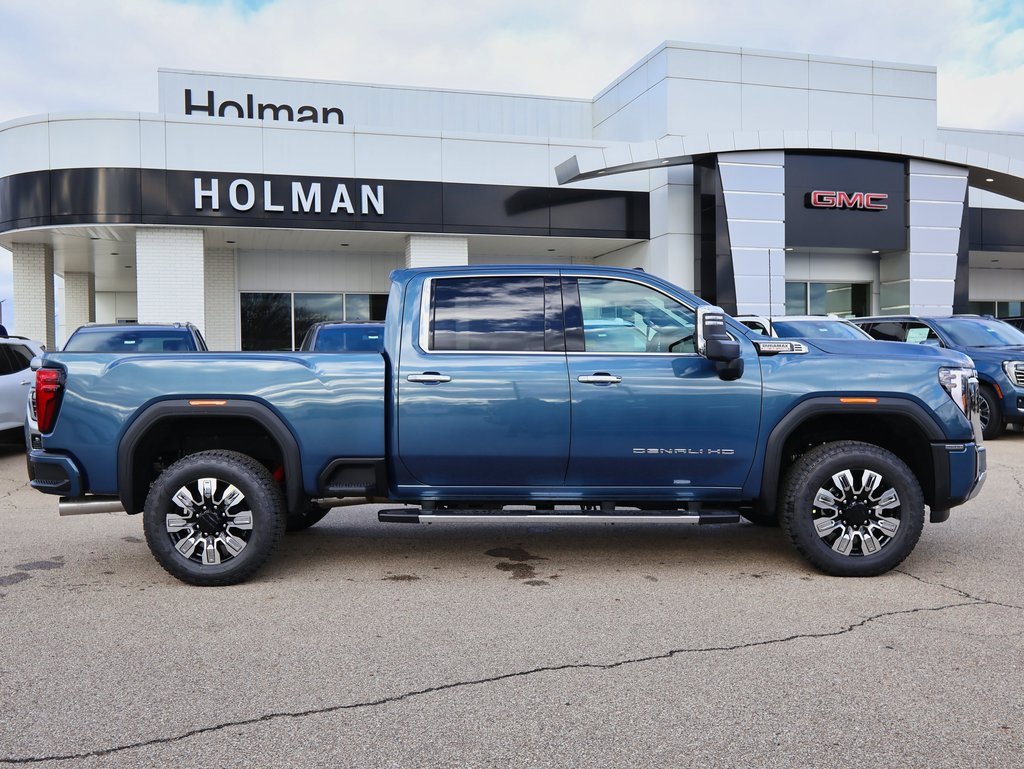 New 2026 GMC Sierra 3500 Denali w/ Denali Reserve Package image 2