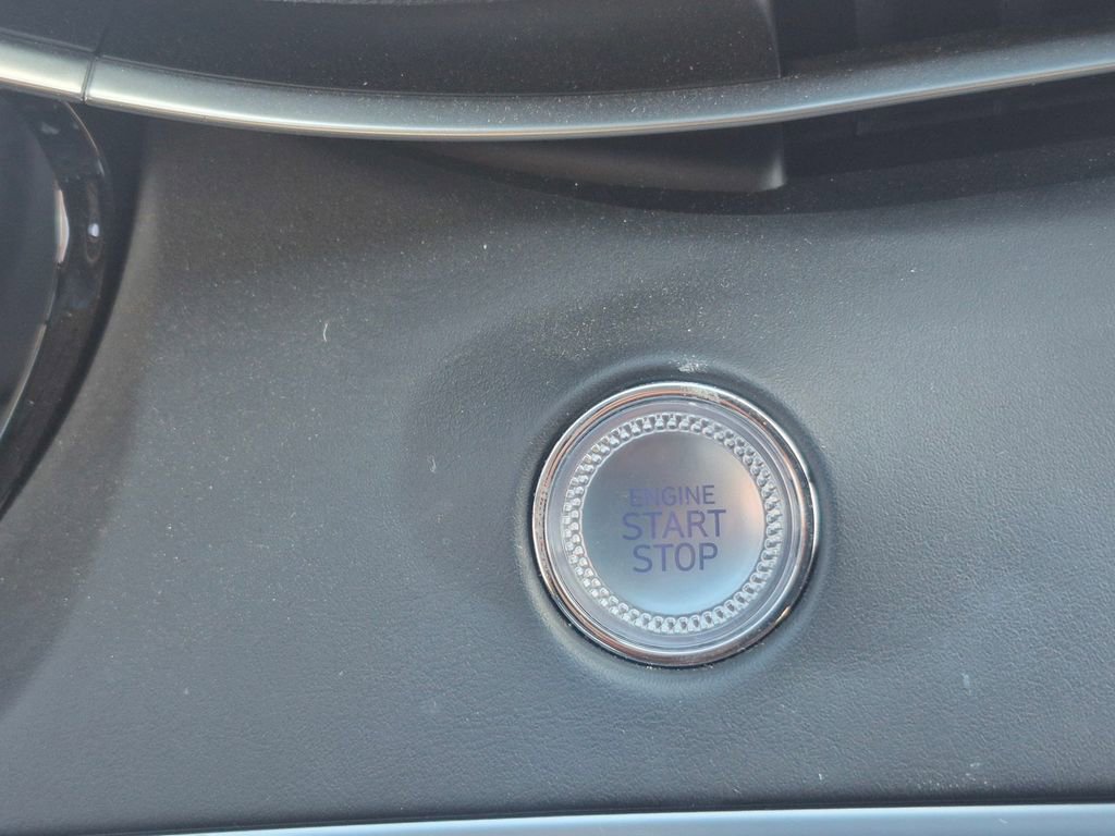 Used 2023 Genesis GV70 2.5T w/ Select Package image 31