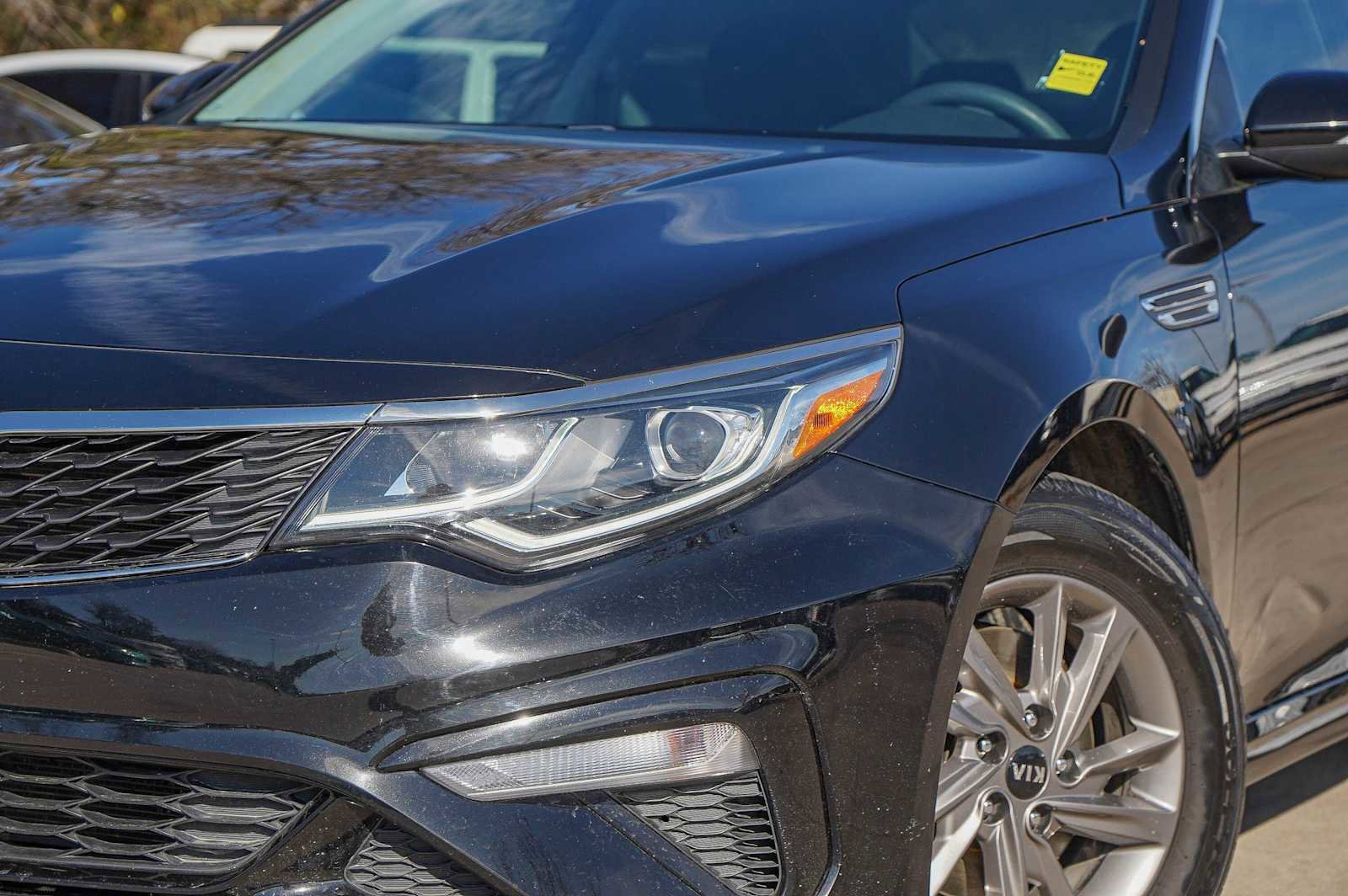 Used 2020 Kia Optima LX image 4