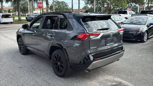 Used 2024 Toyota RAV4 XSE AWD/4WD image 5