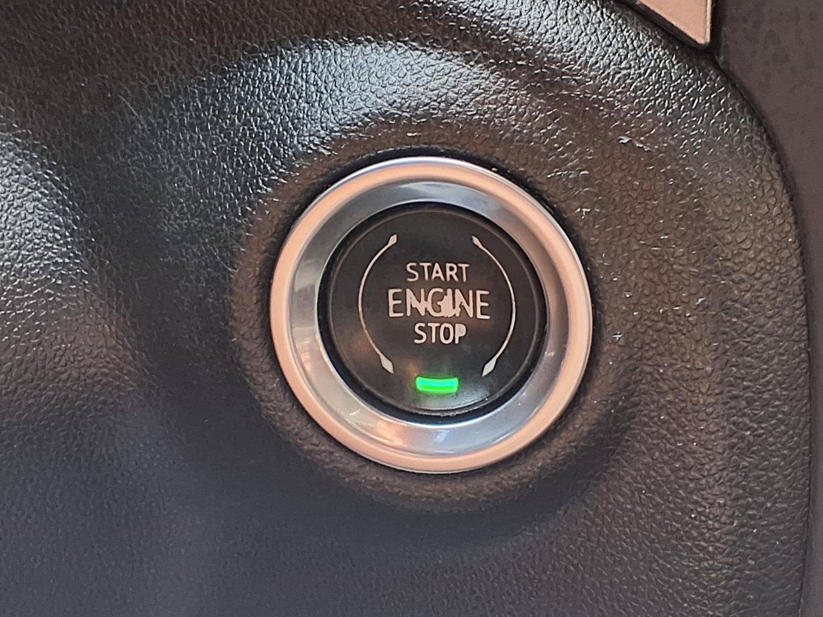 Used 2021 Chevrolet Silverado 1500 RST AWD/4WD image 27