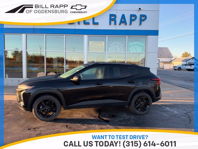 Used 2025 Chevrolet Trax ACTIV FWD image 1