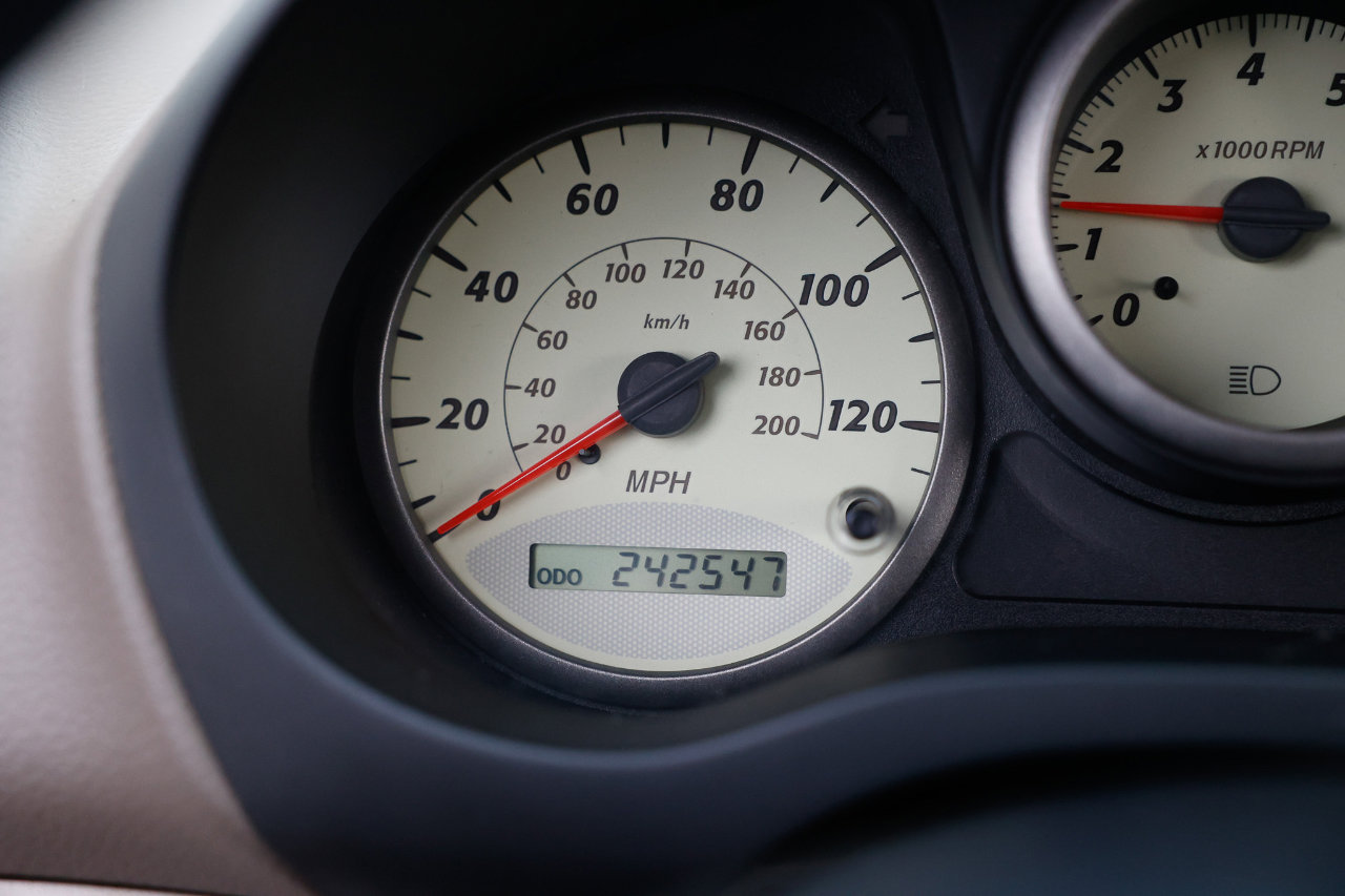 Used 2002 Toyota RAV4 2WD image 38