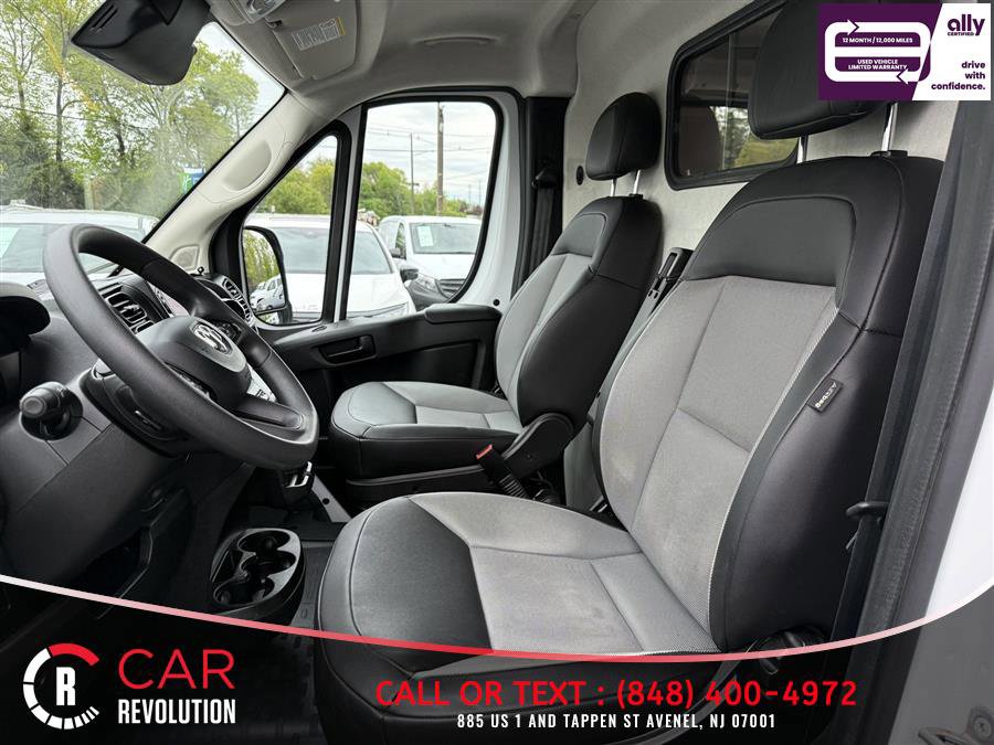 Used 2025 RAM ProMaster 2500 w/ Convenience Group FWD image 9