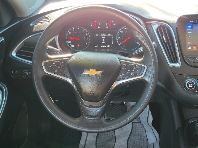 Used 2020 Chevrolet Malibu LT FWD image 27