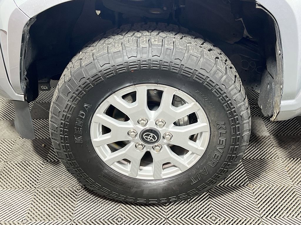 Certified 2024 Toyota Tacoma SR image 26