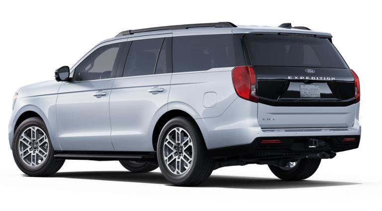 New 2025 Ford Expedition Active image 2
