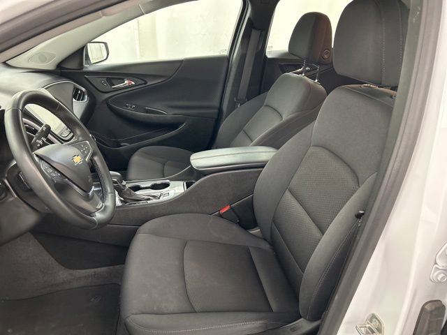 Used 2024 Chevrolet Malibu LT w/ Sport Edition FWD image 6