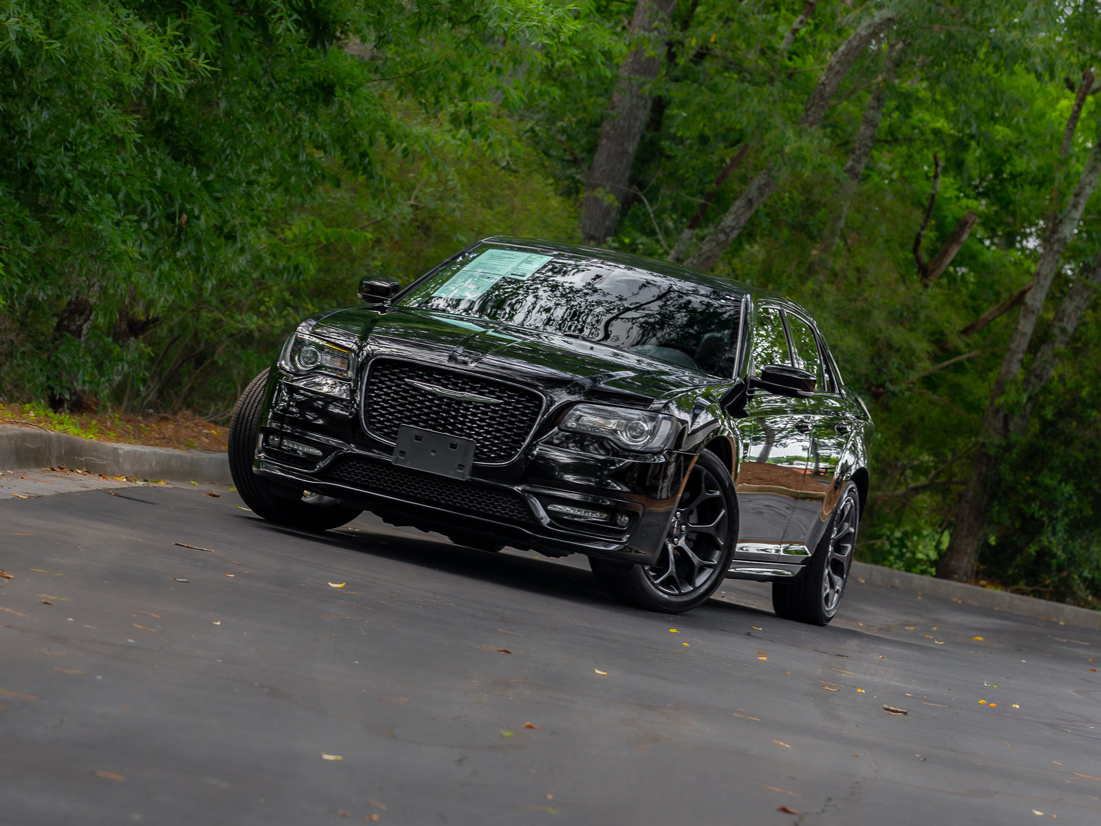 Used 2019 Chrysler 300 S w/ 300S Premium Group 2 RWD image 22
