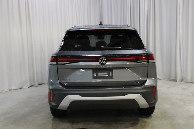 New 2026 Volkswagen Tiguan SE AWD/4WD image 25