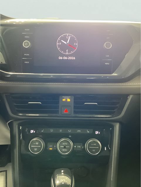 Certified 2023 Volkswagen Taos SEL AWD/4WD image 9