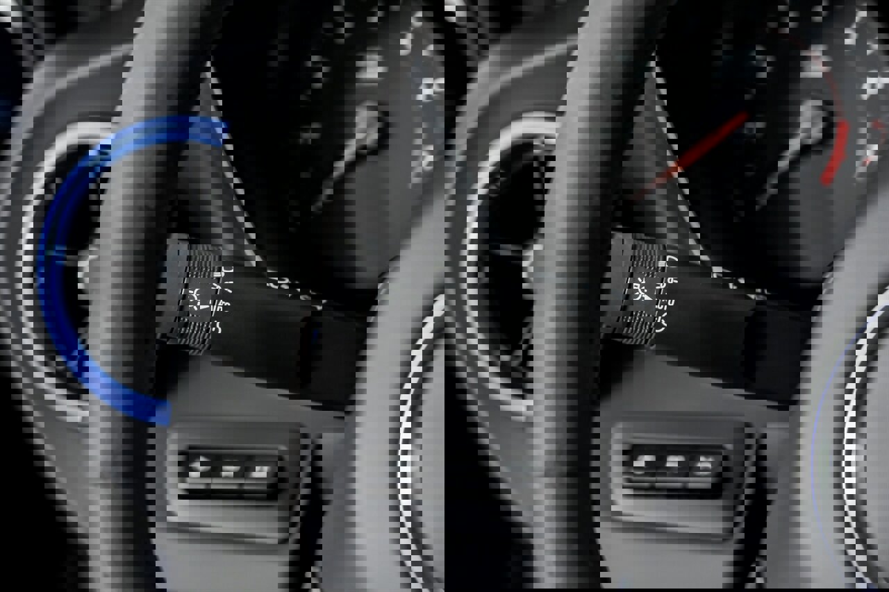 Used 2021 Chevrolet Camaro ZL1 image 29