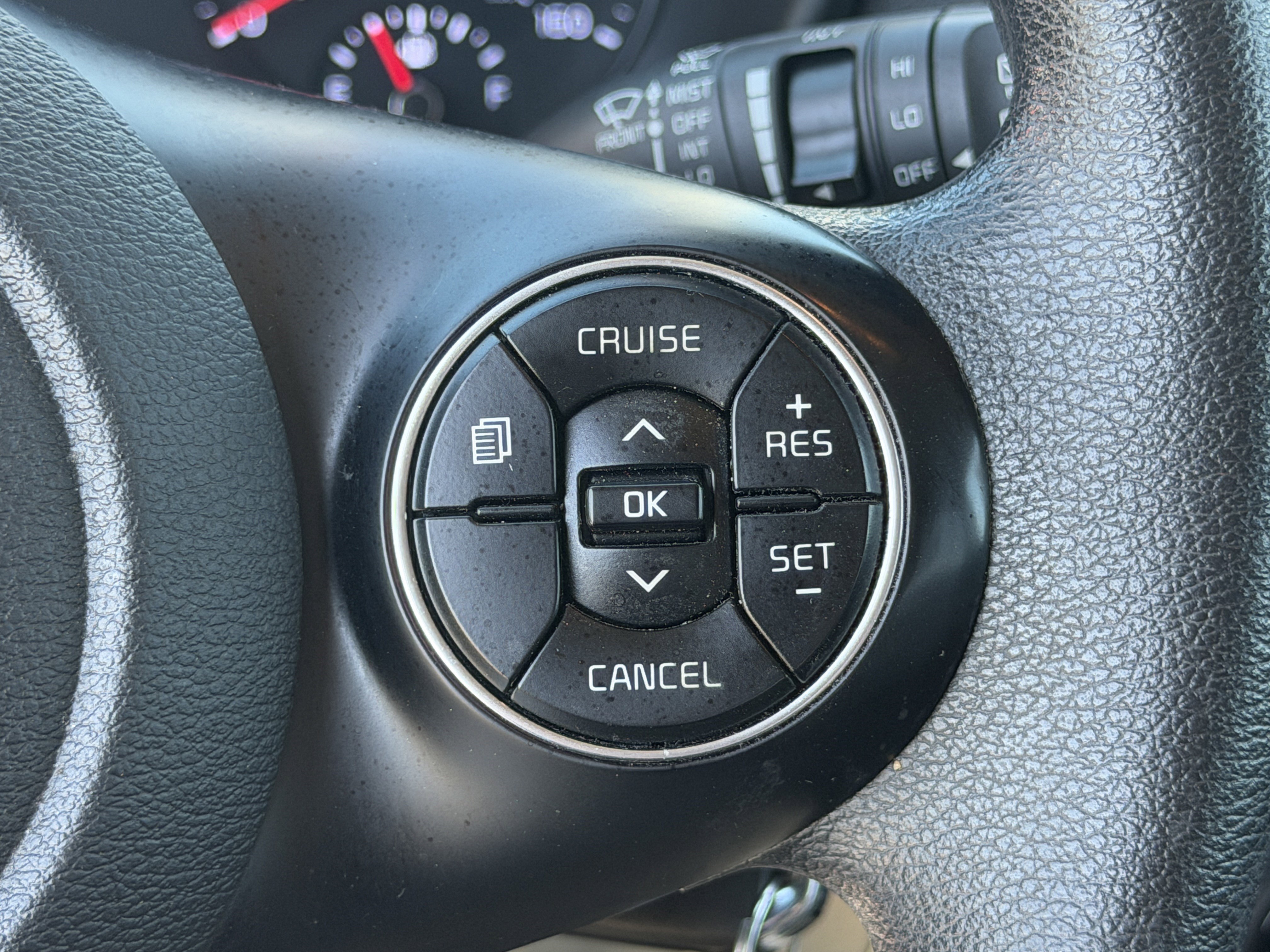 Used 2022 Kia Soul LX image 19