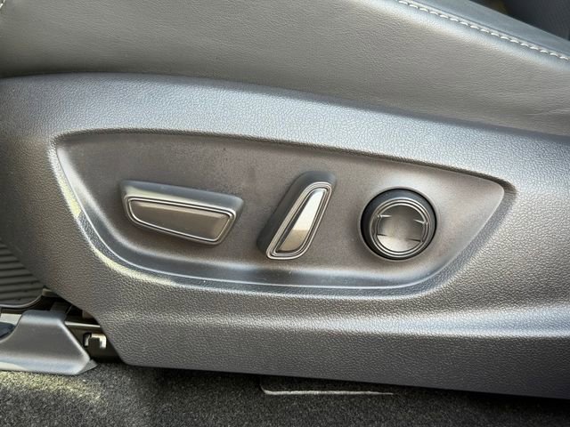 Certified 2024 Toyota Crown Platinum image 36