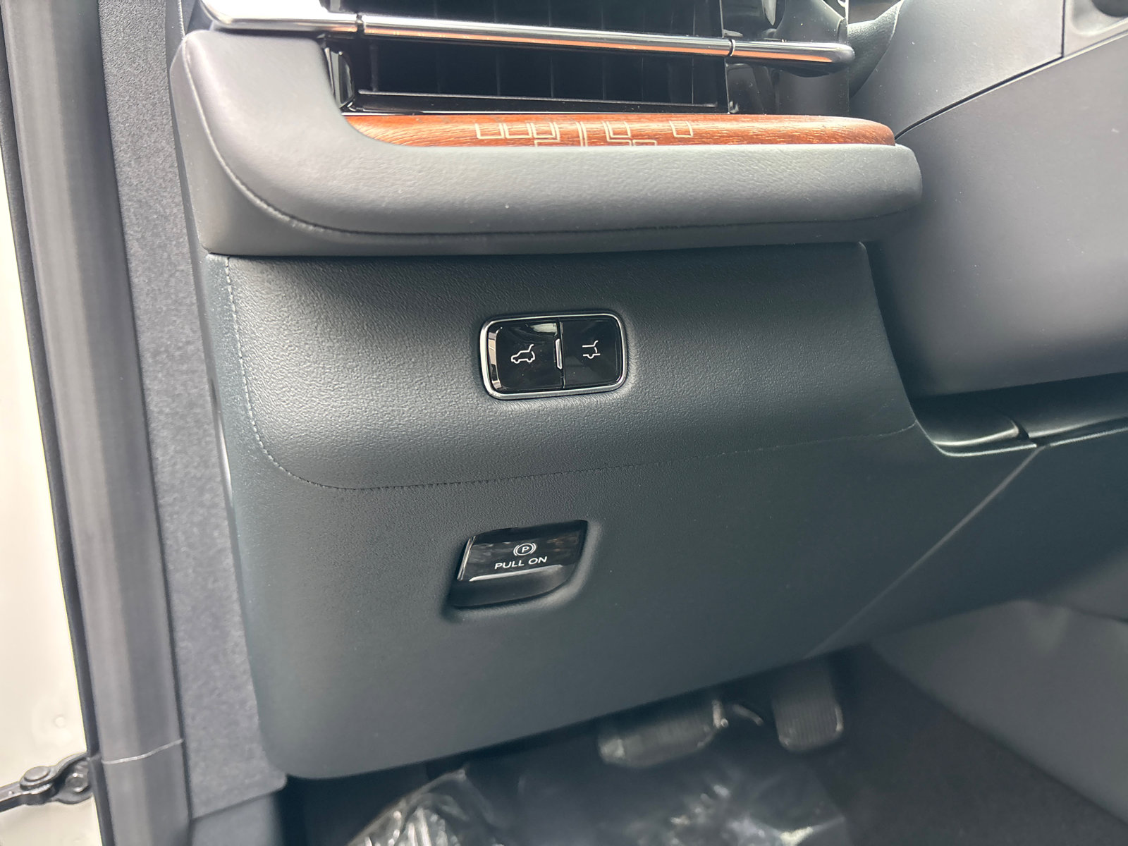 New 2025 Lincoln Navigator Black Label image 13