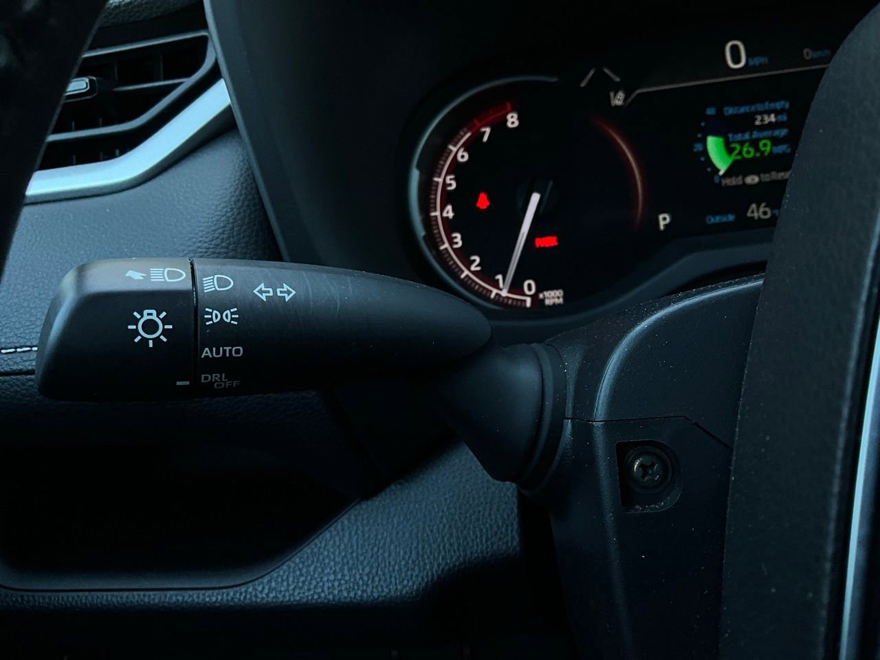 Used 2025 Toyota RAV4 XLE image 36