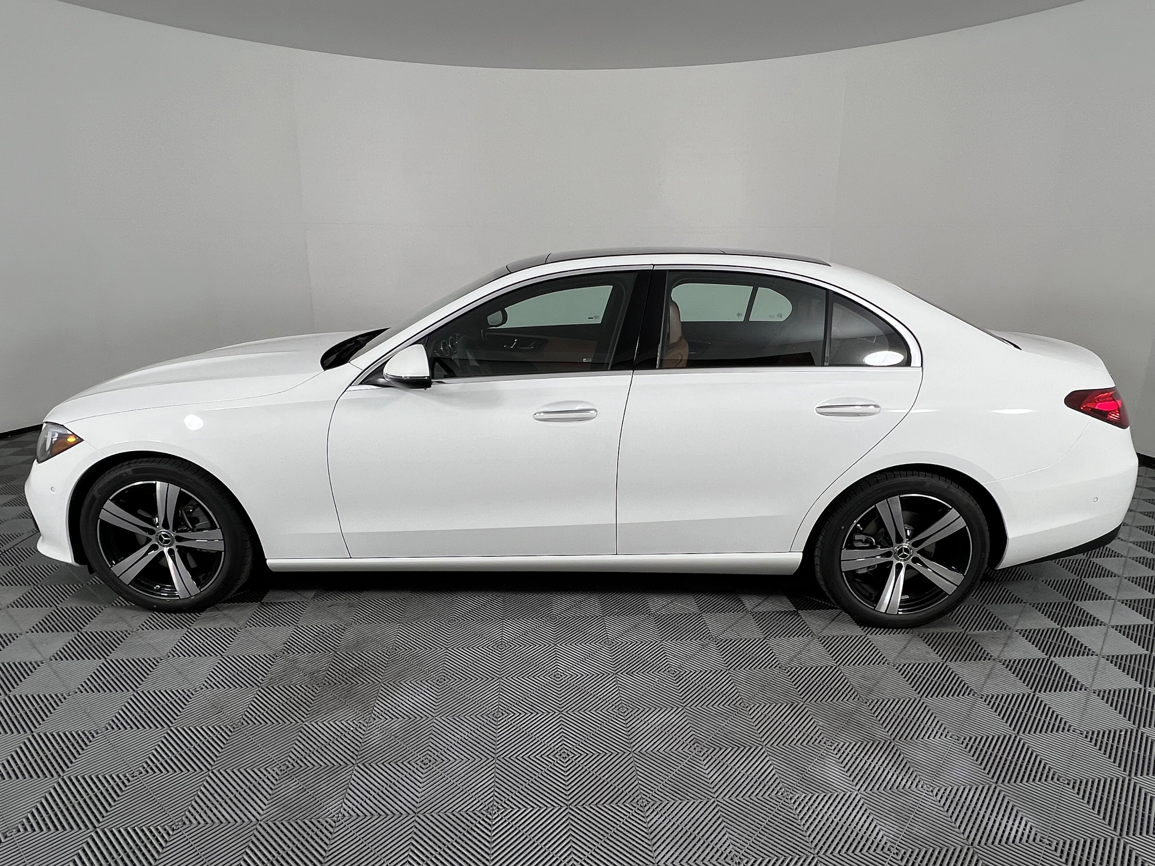 New 2026 Mercedes-Benz C 300 4MATIC Sedan image 9