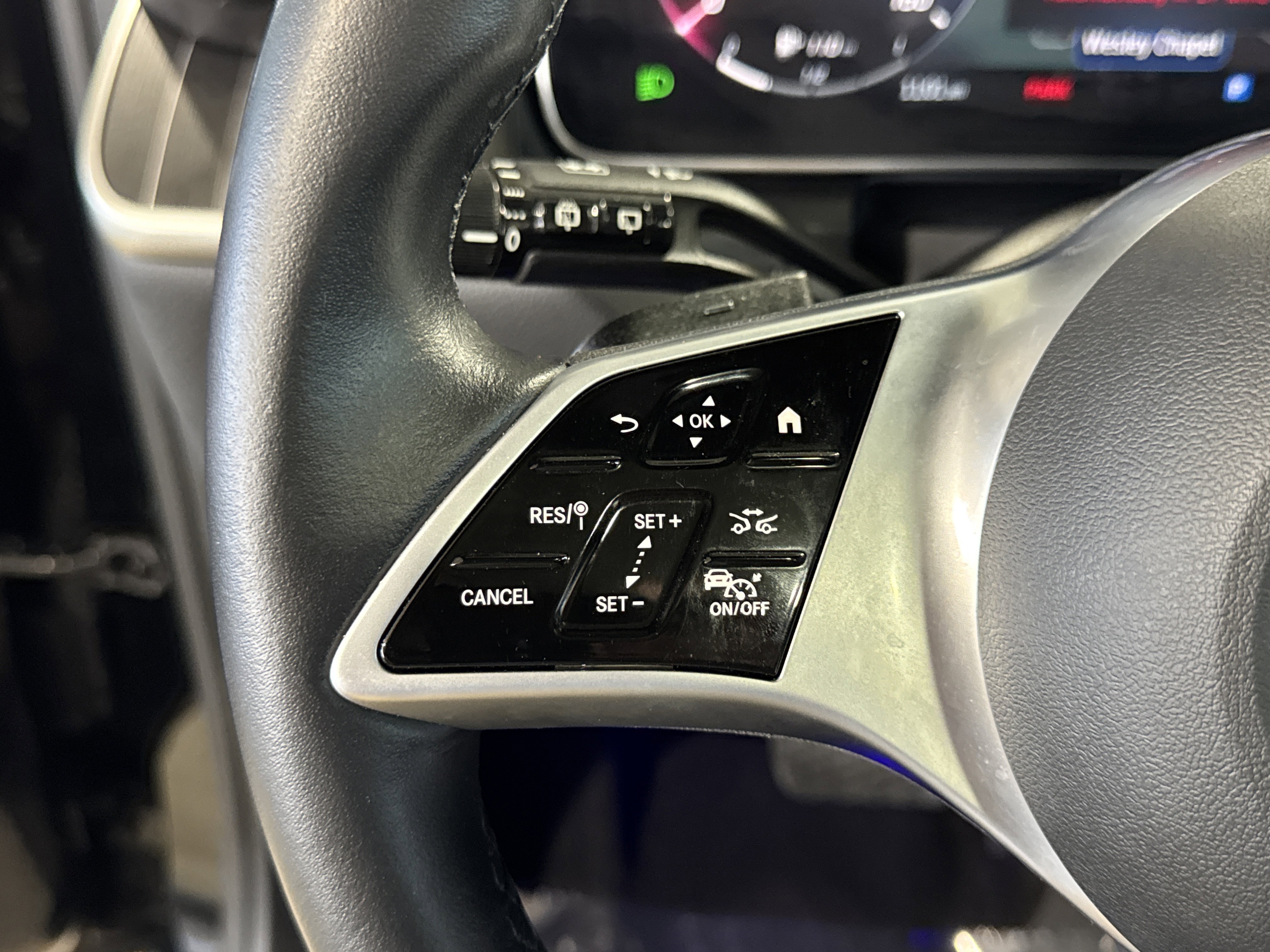 Used 2023 Mercedes-Benz GLC 300 image 22