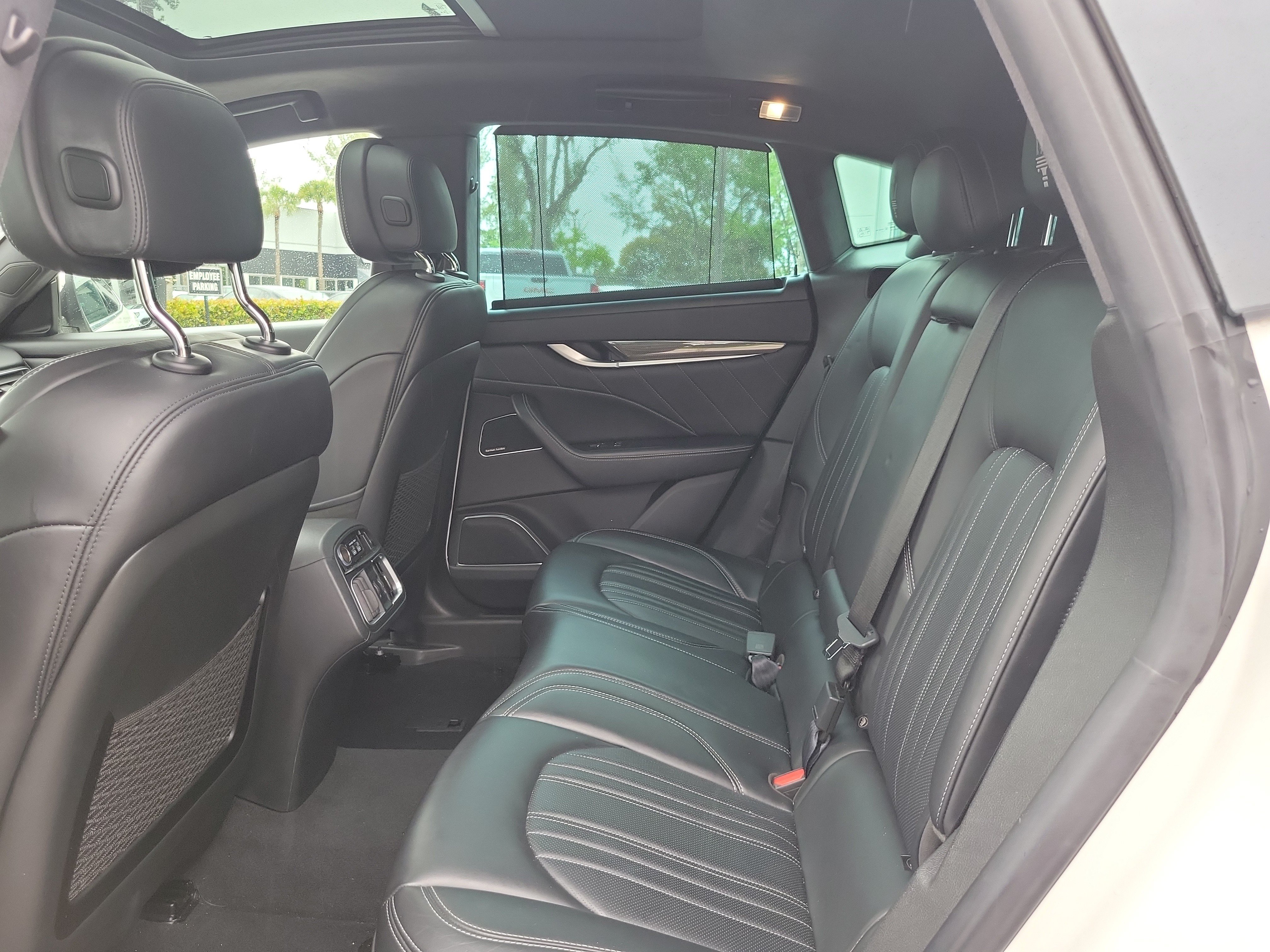 Used 2023 Maserati Levante GT AWD/4WD image 15
